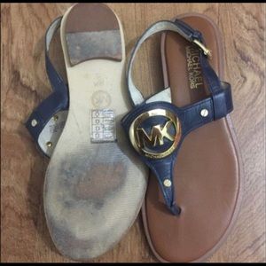 MK sandal